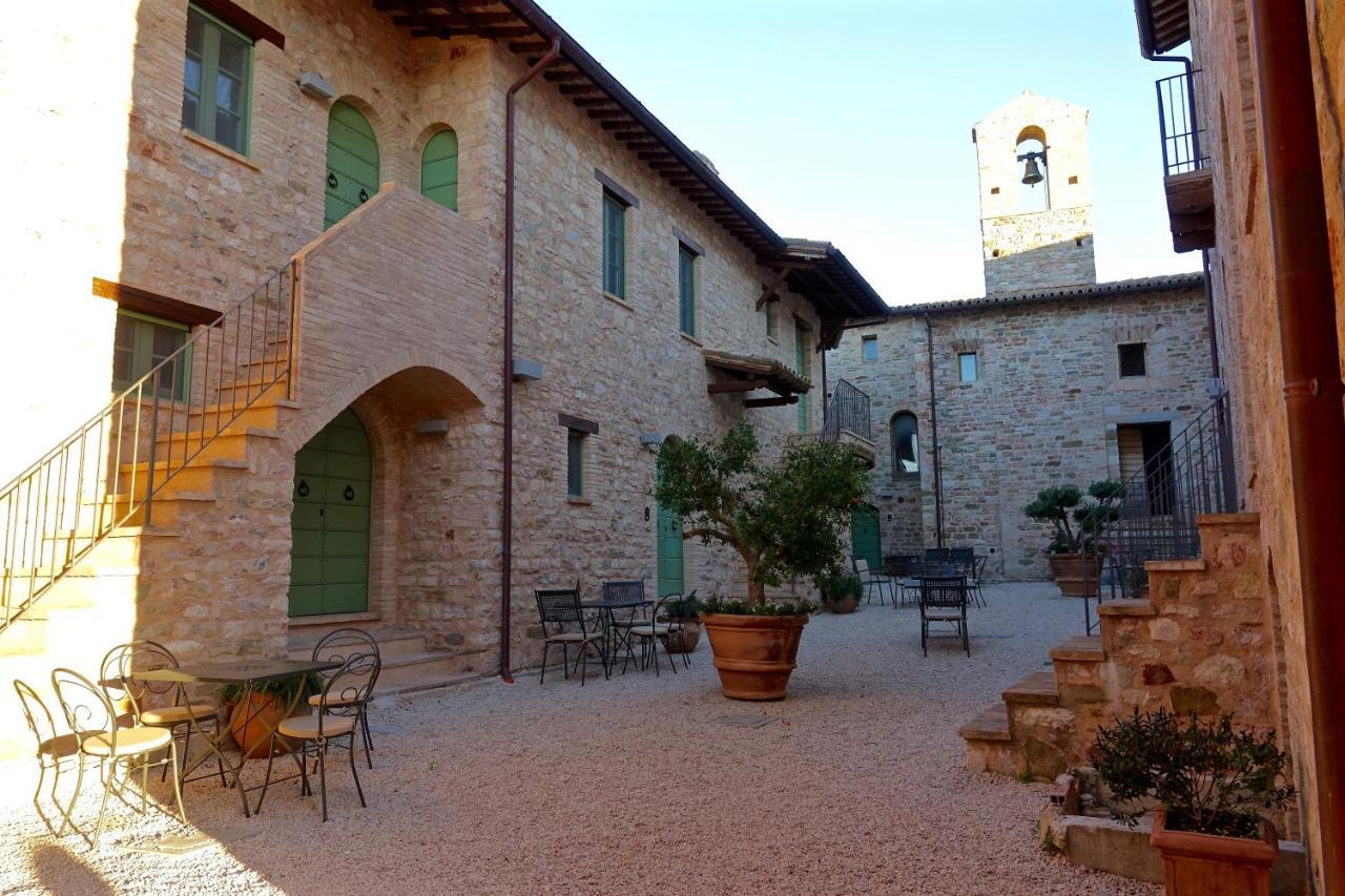Castello Di Gallano Resort Valtopina Dış mekan fotoğraf